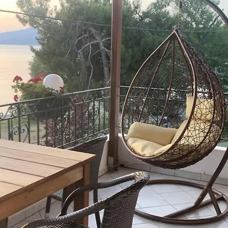 Naiada Апартаменты *